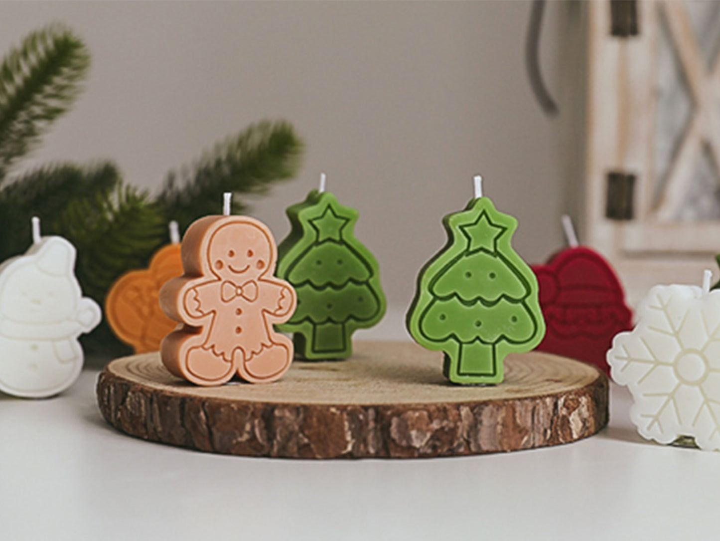 Christmas Snowflake Snowman Gingerbread Man Candles 4pcs Set, Christmas Candle Gift Box